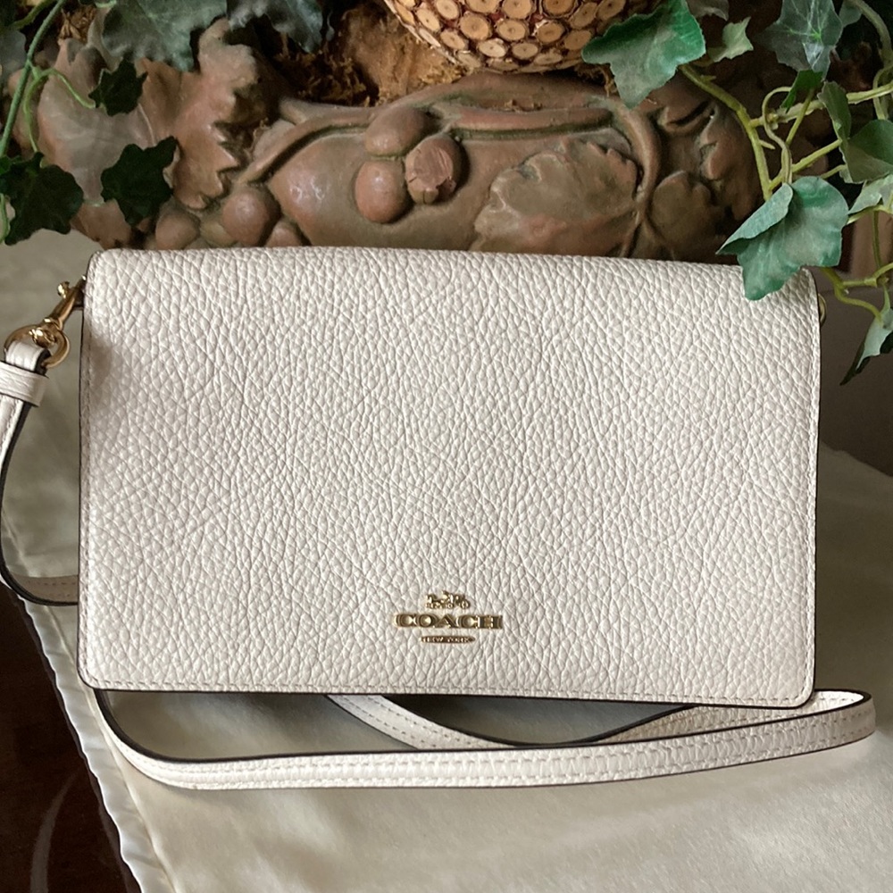Foldover Crossbody Clutch!